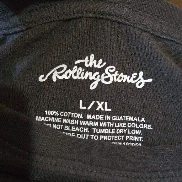 The Rolling Stones Black T-Shirt L/XL Pink Lips & Floral Tongue 100 % Cotton - Picture 4 of 4